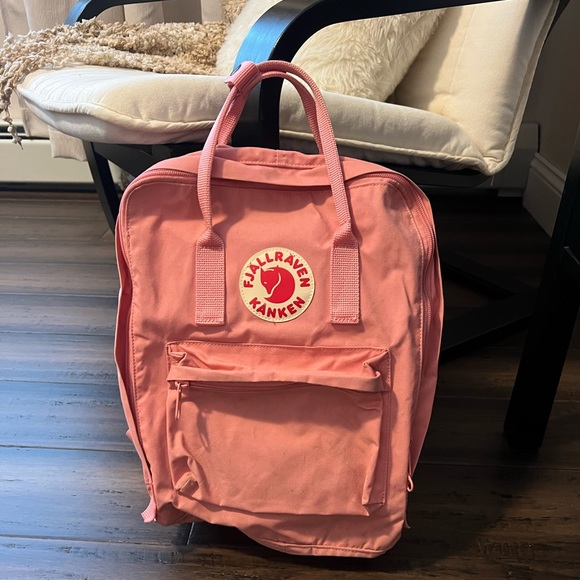 Backpack - Picture 1 of 1